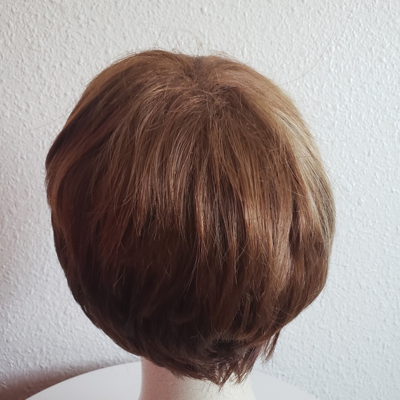 #New Short Pixie Cut Wig Mixed Blondy Brown Bangs Synthetic - Picture 9 of 12